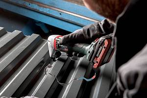 NIV 18 LTX BL 1.6 Аккумуляторные высечные ножницы Metabo